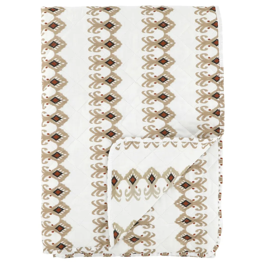 Chic Antique Aix Quilt mit Paisley Motiv