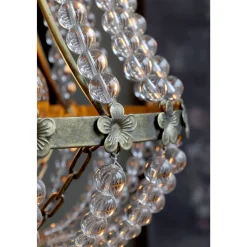 Chic Antique Französischer Kronleuchter mit Glasprismen