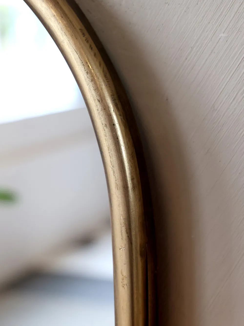 Chic Antique Halbrunder Spiegel mit Holz-Regal