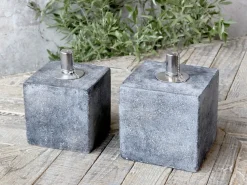 Chic Antique Öllampe im Zement