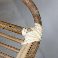 Chic Antique Rattan Hängestuhl