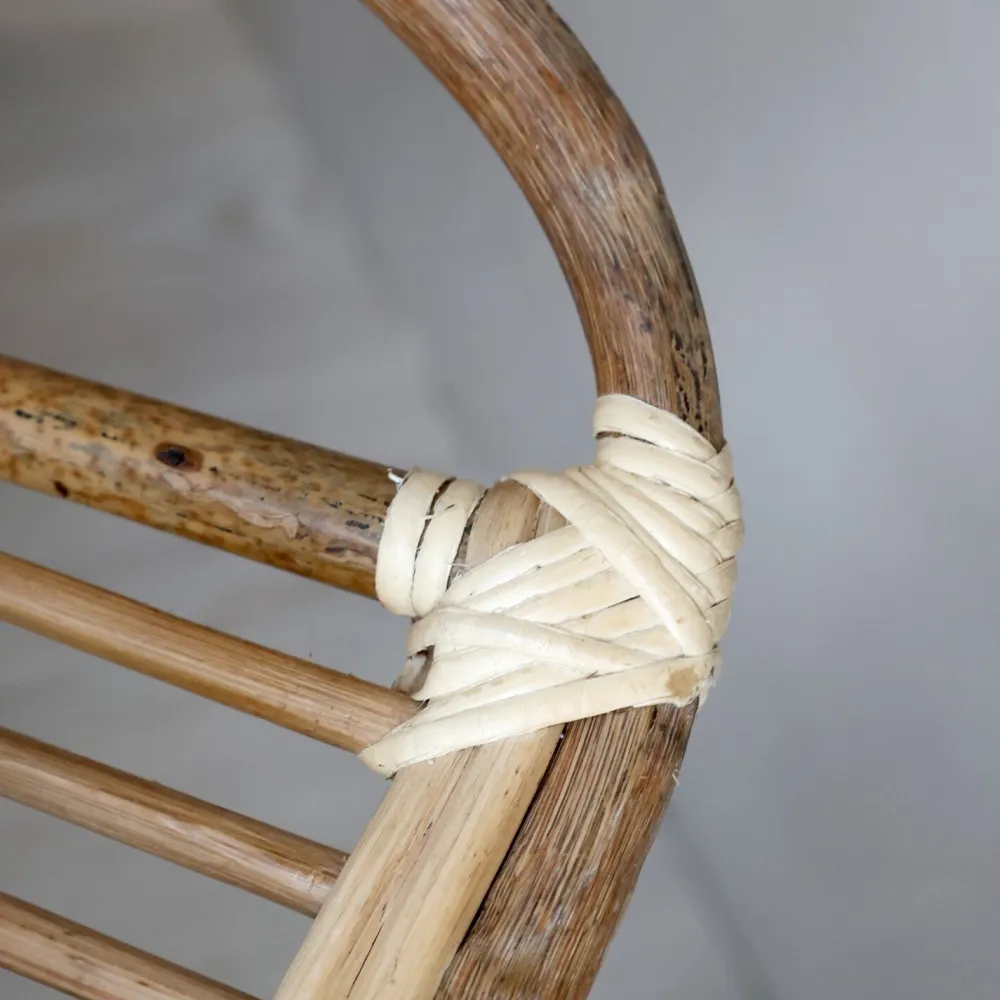 Chic Antique Rattan Hängestuhl