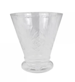 Chic Antique Vase mit feinem Schliff