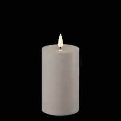 Deluxe Homeart LED Real Flame Outdoor Stumpenkerze grau