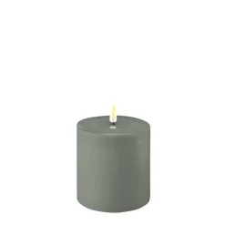 Deluxe Homeart LED Stumpenkerze Real Flame salbei green