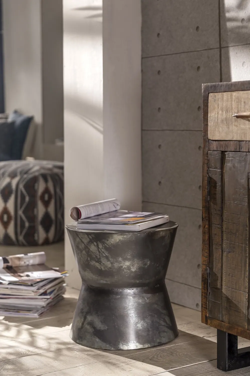 Faktorei Beistelltisch Håls aus Eisen