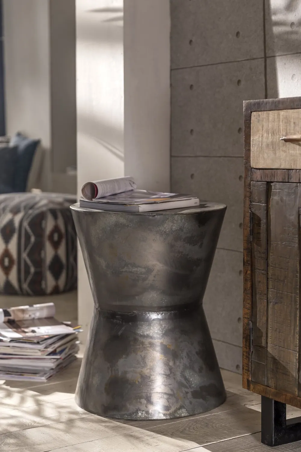 Faktorei Beistelltisch Håls aus Eisen