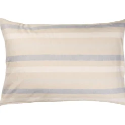 IB Laursen Baumwoll-Kissenbezug natur mit weißen und hellblauen Streifen