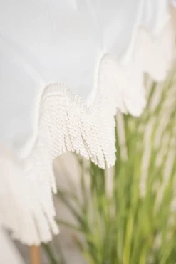 IB Laursen Sonnensegel mit Fransen und Holzstangen